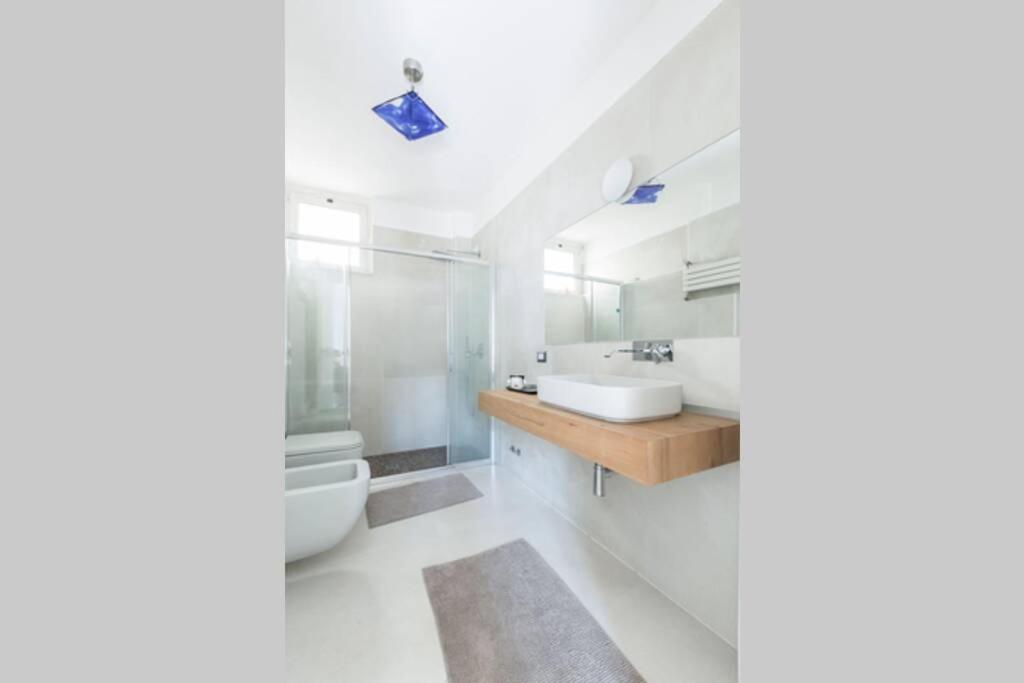 Unique 4 Storey House On Naviglio 4Bd, 4Bt Milan Exterior photo